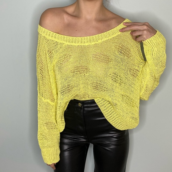 Guess Knit Sweater - Picture 5 of 5